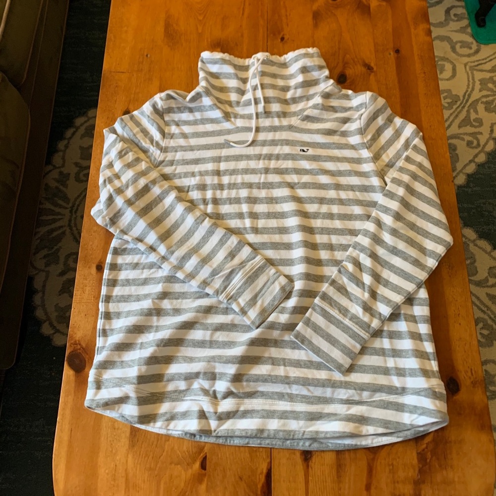 Vineyard Vines Pullover - image 1